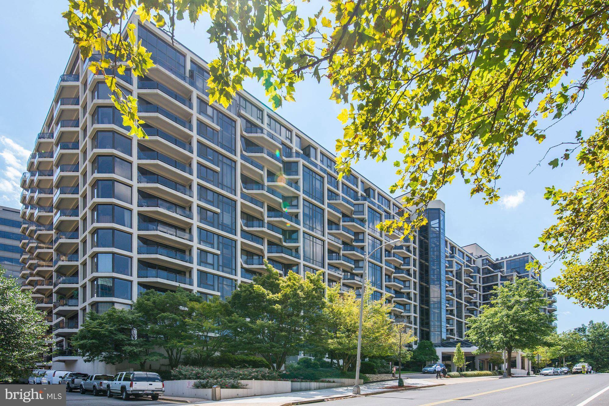 Arlington, VA 22209,1530 KEY BLVD #126