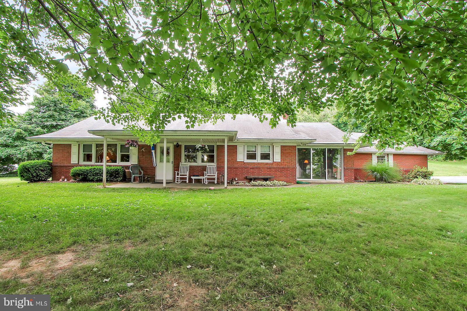 Willow Street, PA 17584,202 ERB AVE