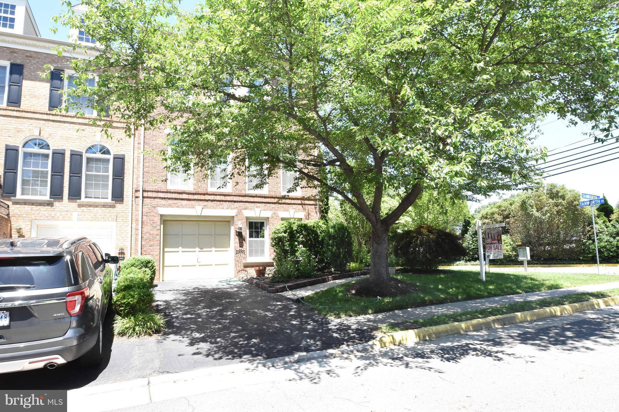 Springfield, VA 22152,8000 TANWORTH CT