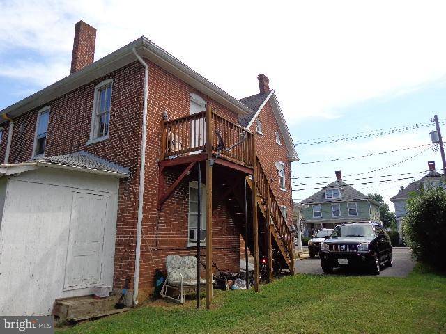 Greencastle, PA 17225,152 ALLISON ST N