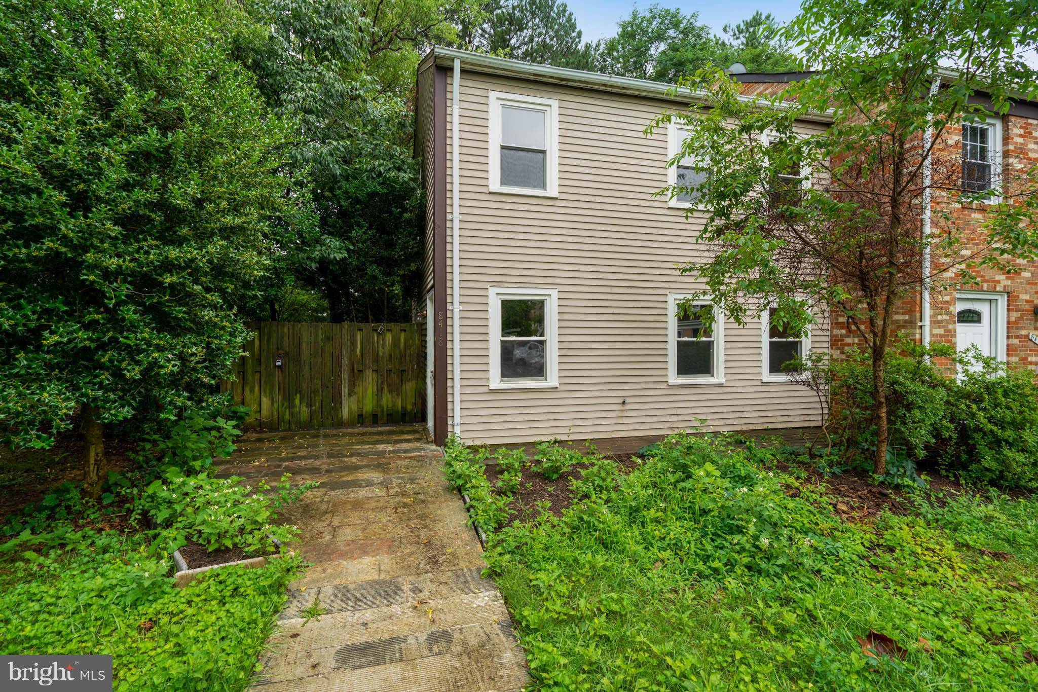 Springfield, VA 22153,8418 DAMPIER CT