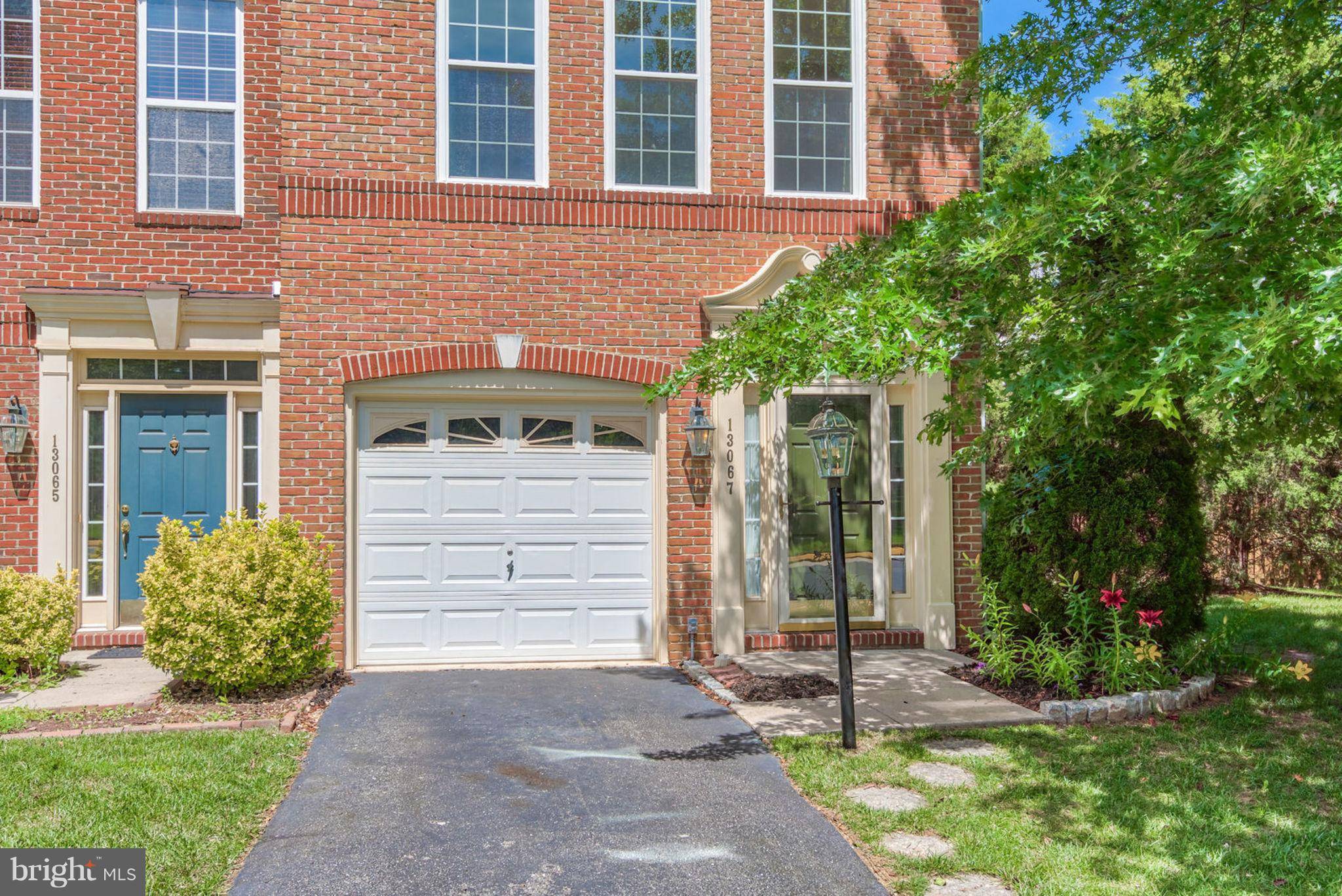 Herndon, VA 20171,13067 PARK CRESCENT CIR