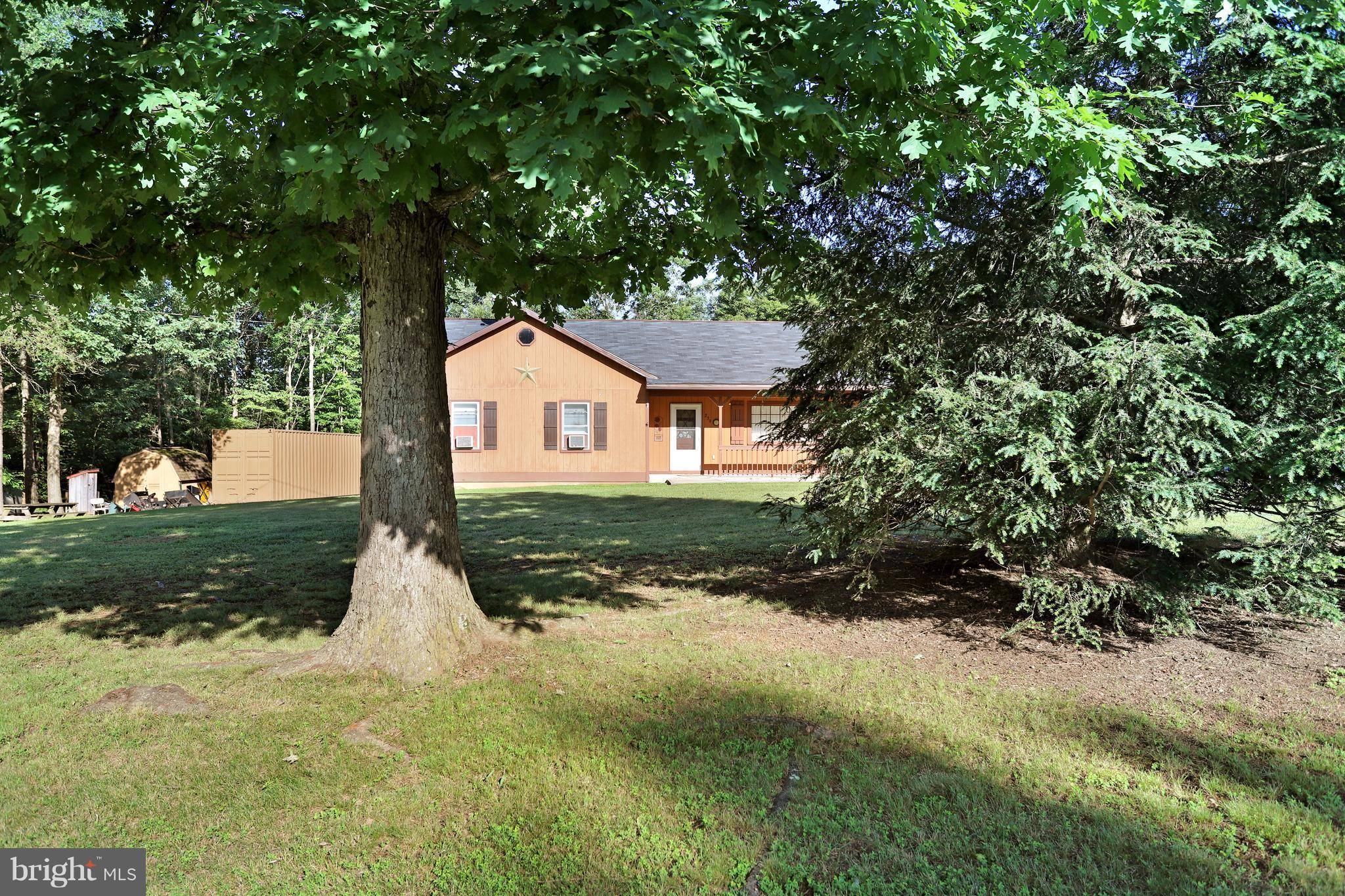 Hedgesville, WV 25427,239 WISHBONE CIR