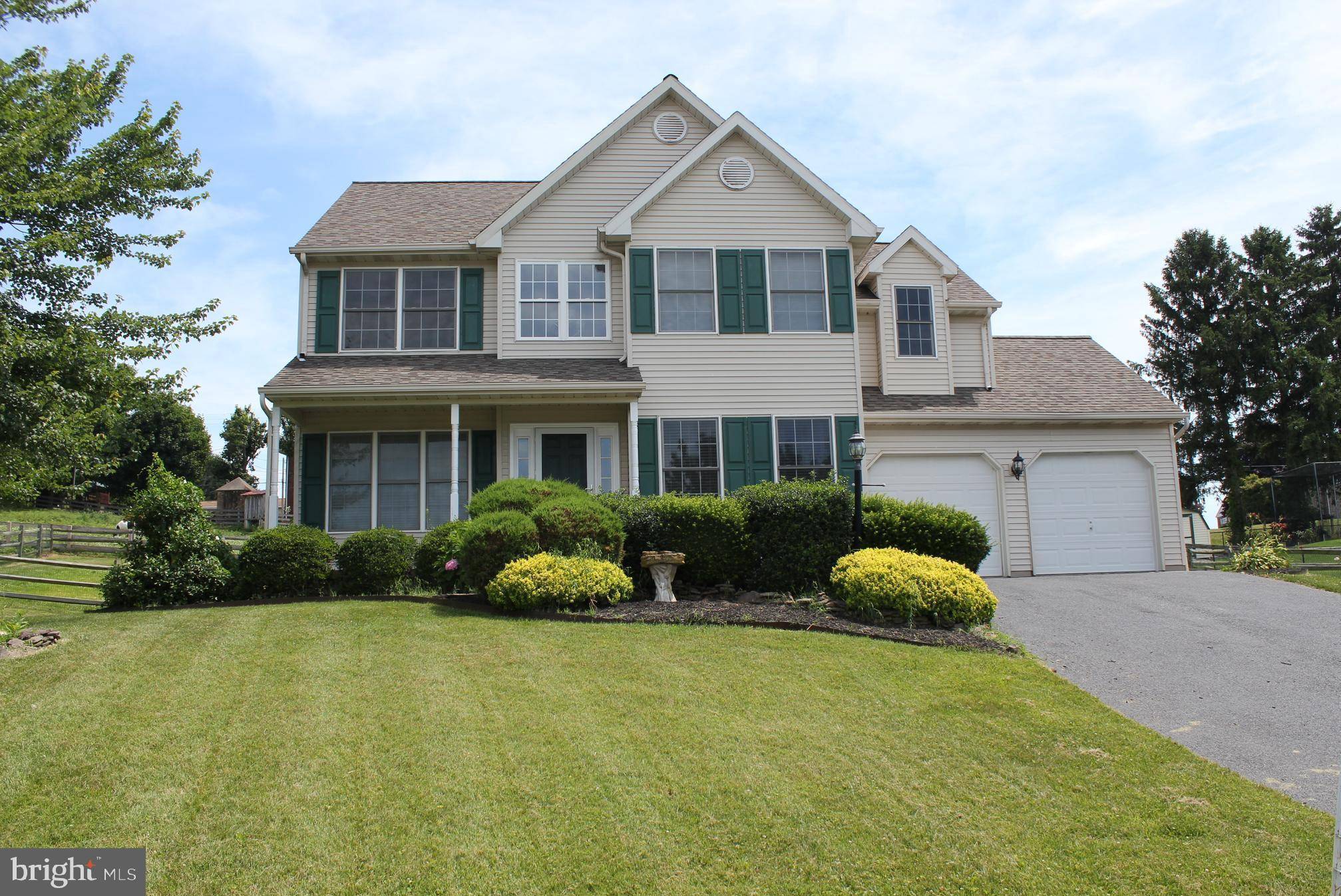 Dallastown, PA 17313,634 CARRIE DR