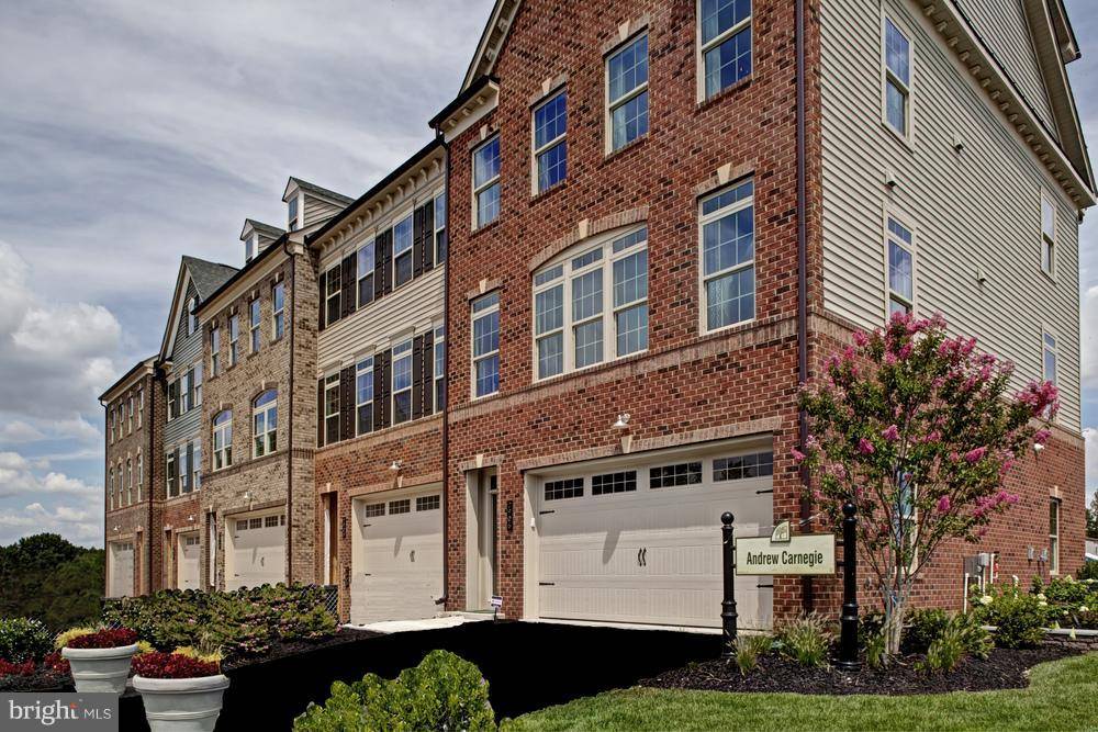 Ellicott City, MD 21043,6002 CHARLES XING #UNIT B