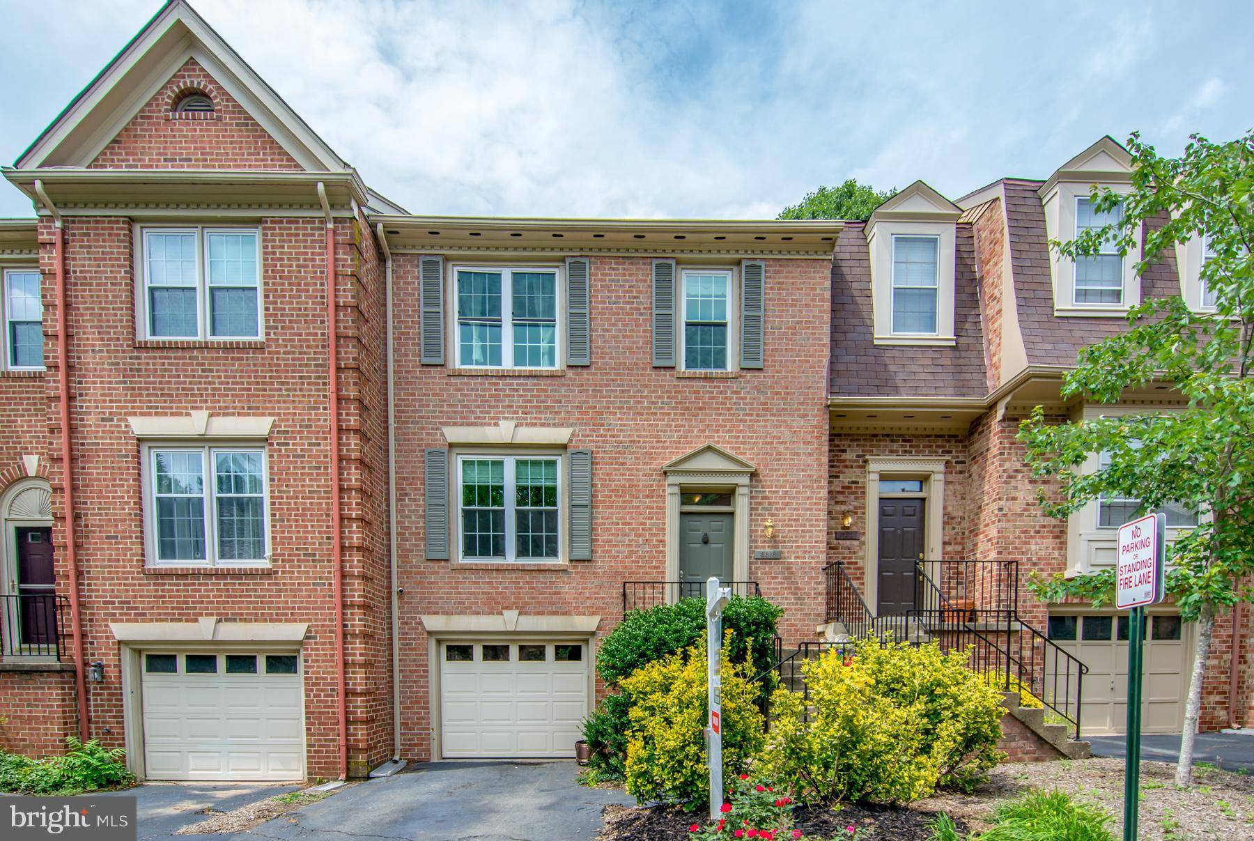 Alexandria, VA 22310,5818 IRON WILLOW CT