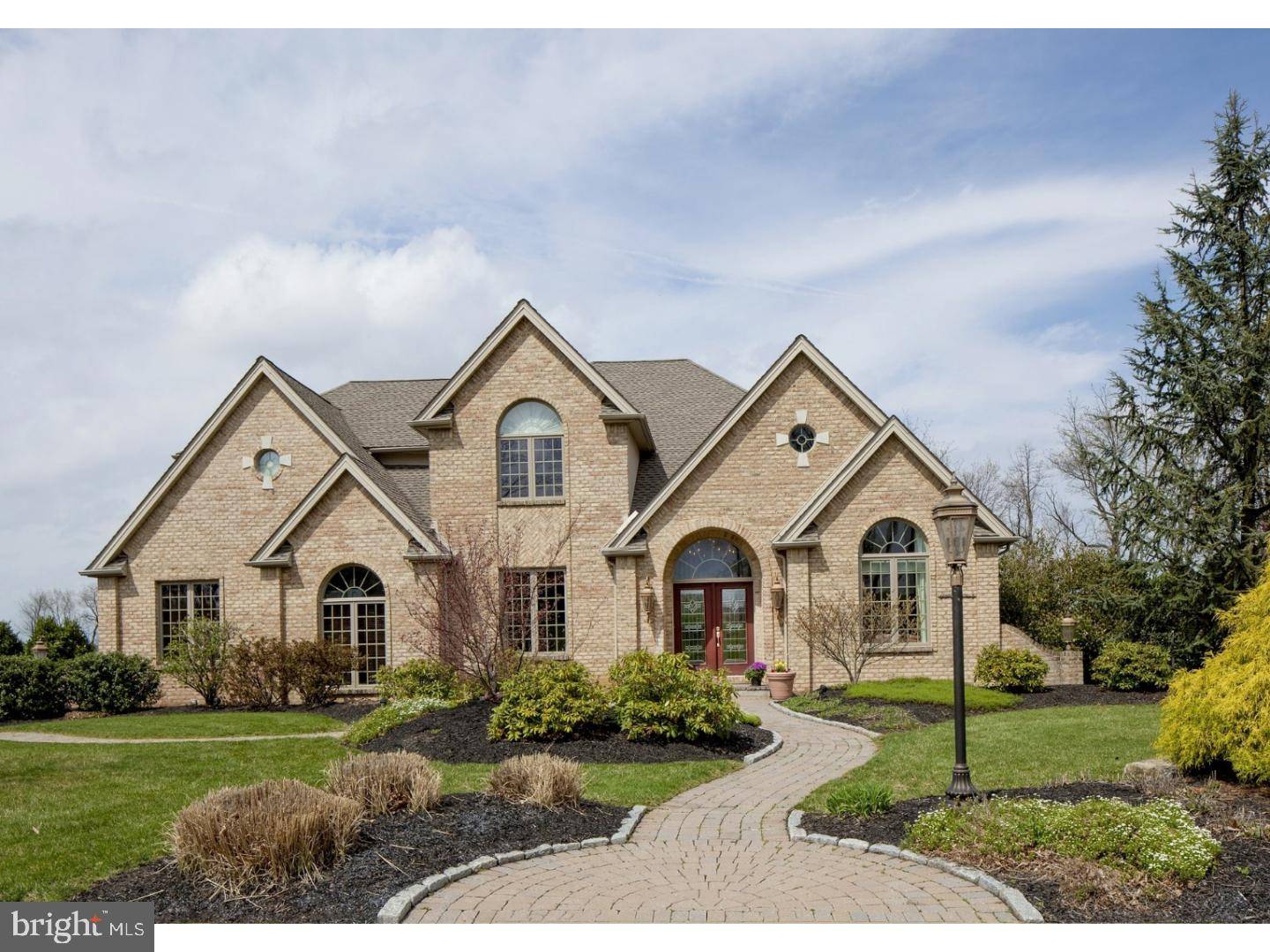 Center Valley, PA 18034,5920 LORI CT