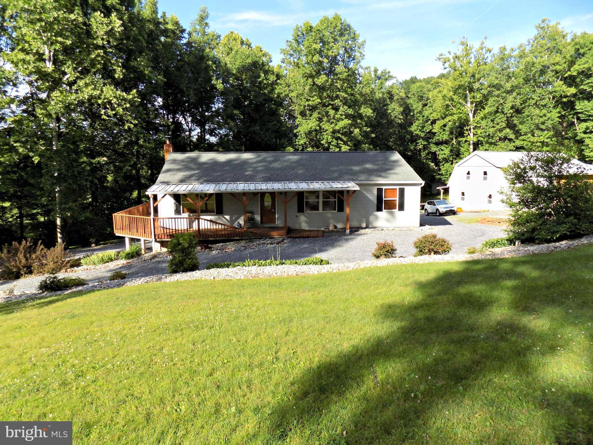 Newmanstown, PA 17073,306 MICHTERS RD