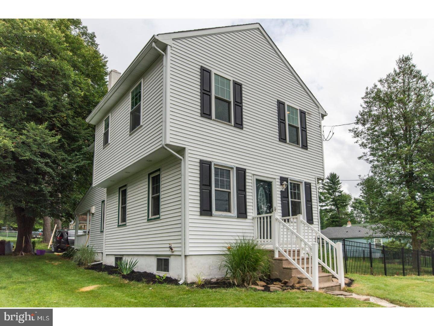 Feasterville Trevose, PA 19053,1502 FRONT ST