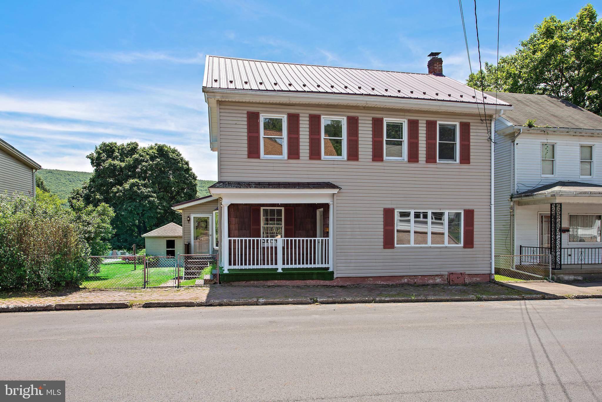 Williamstown, PA 17098,336 W BROAD ST