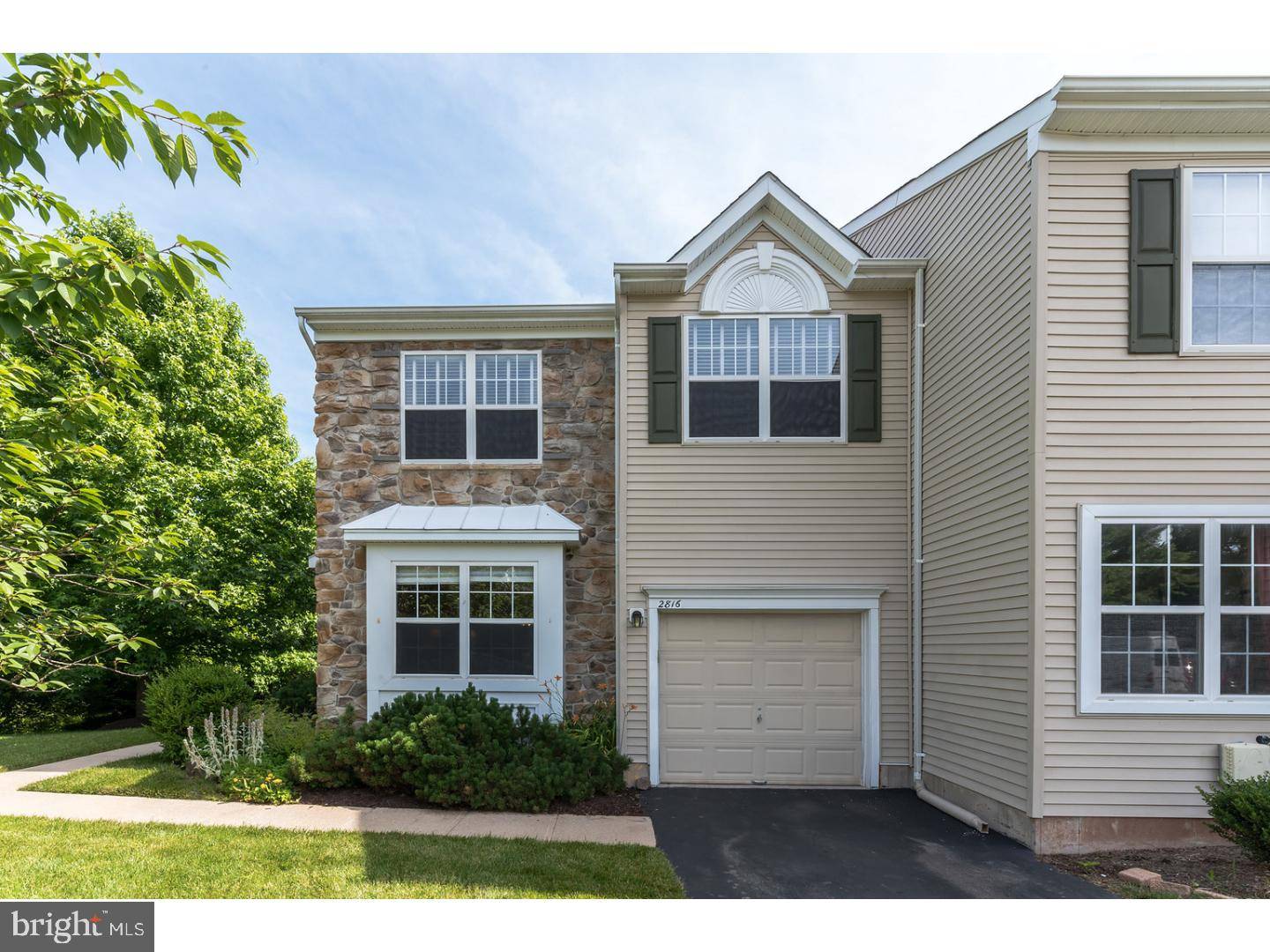 Phoenixville, PA 19460,2816 JUNIPER LN