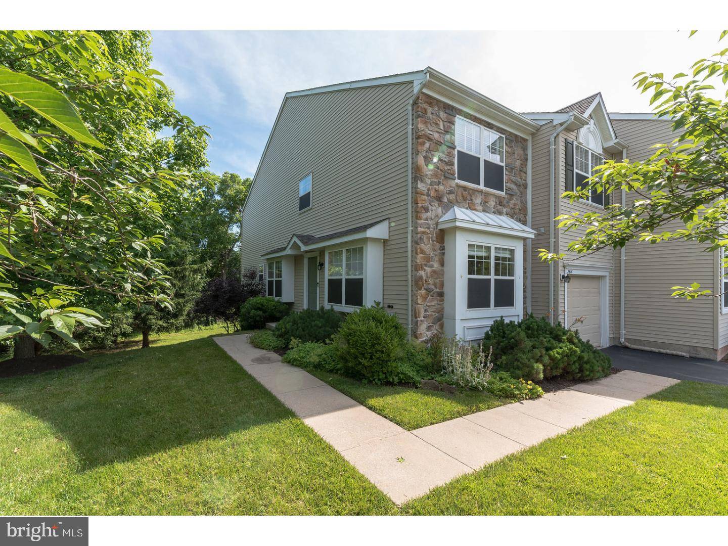 Phoenixville, PA 19460,2816 JUNIPER LN