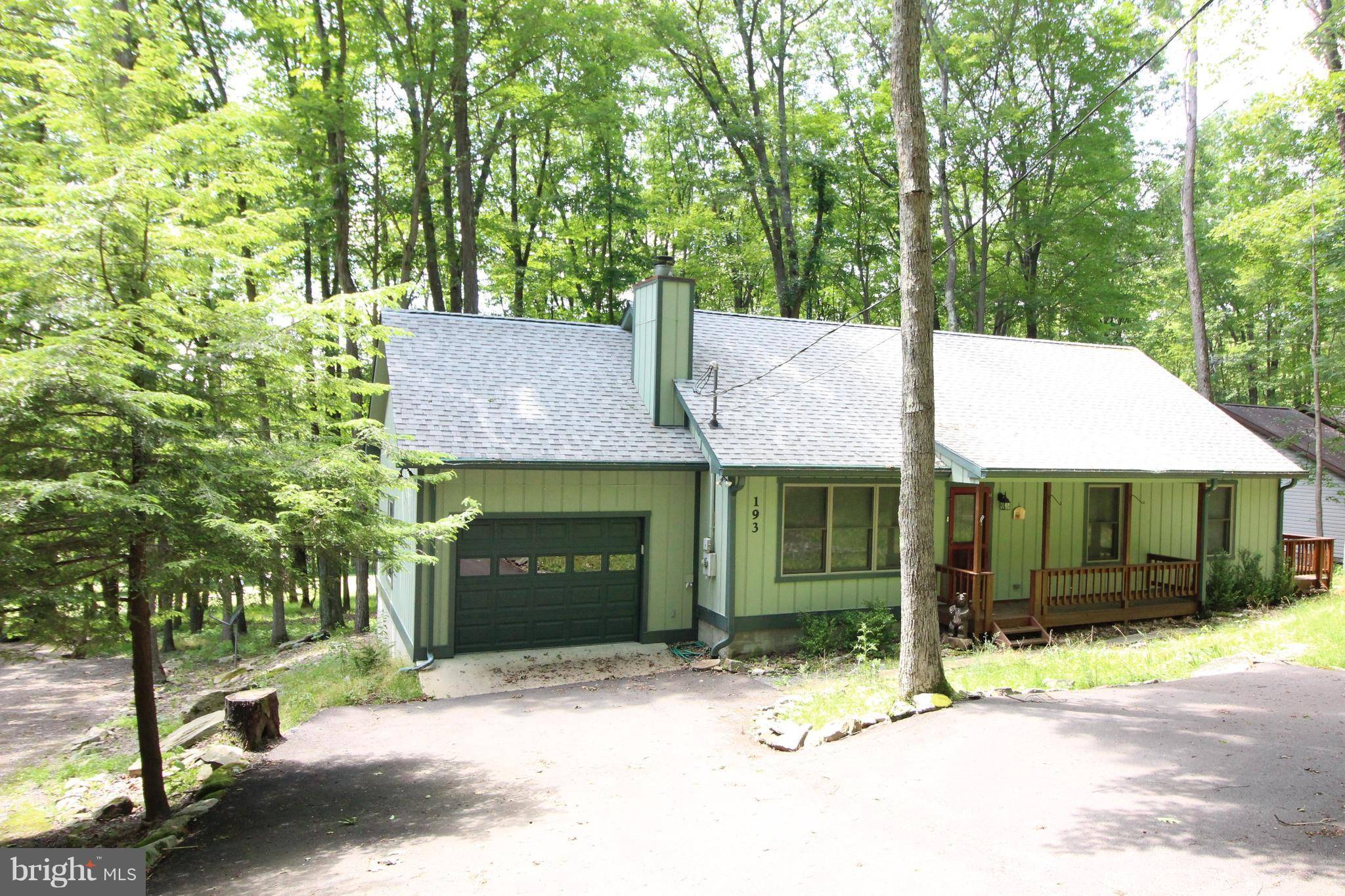 Terra Alta, WV 26764,193 POND LILY LN