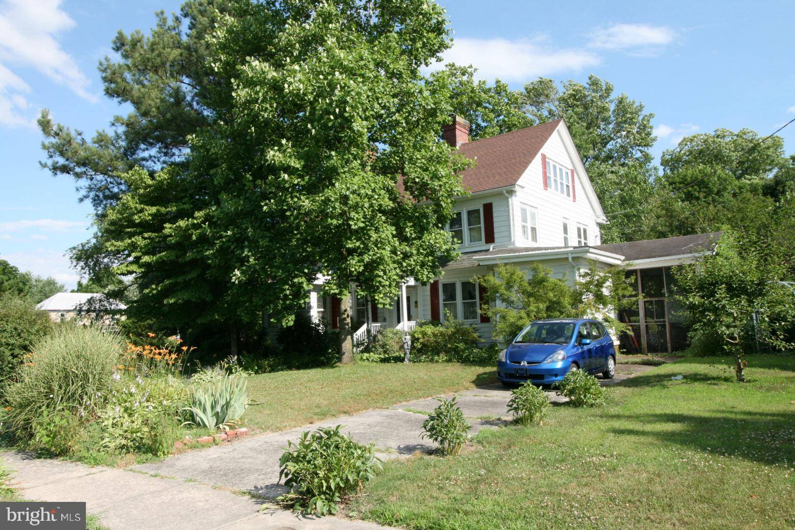 Ellendale, DE 19941,405 MAIN ST