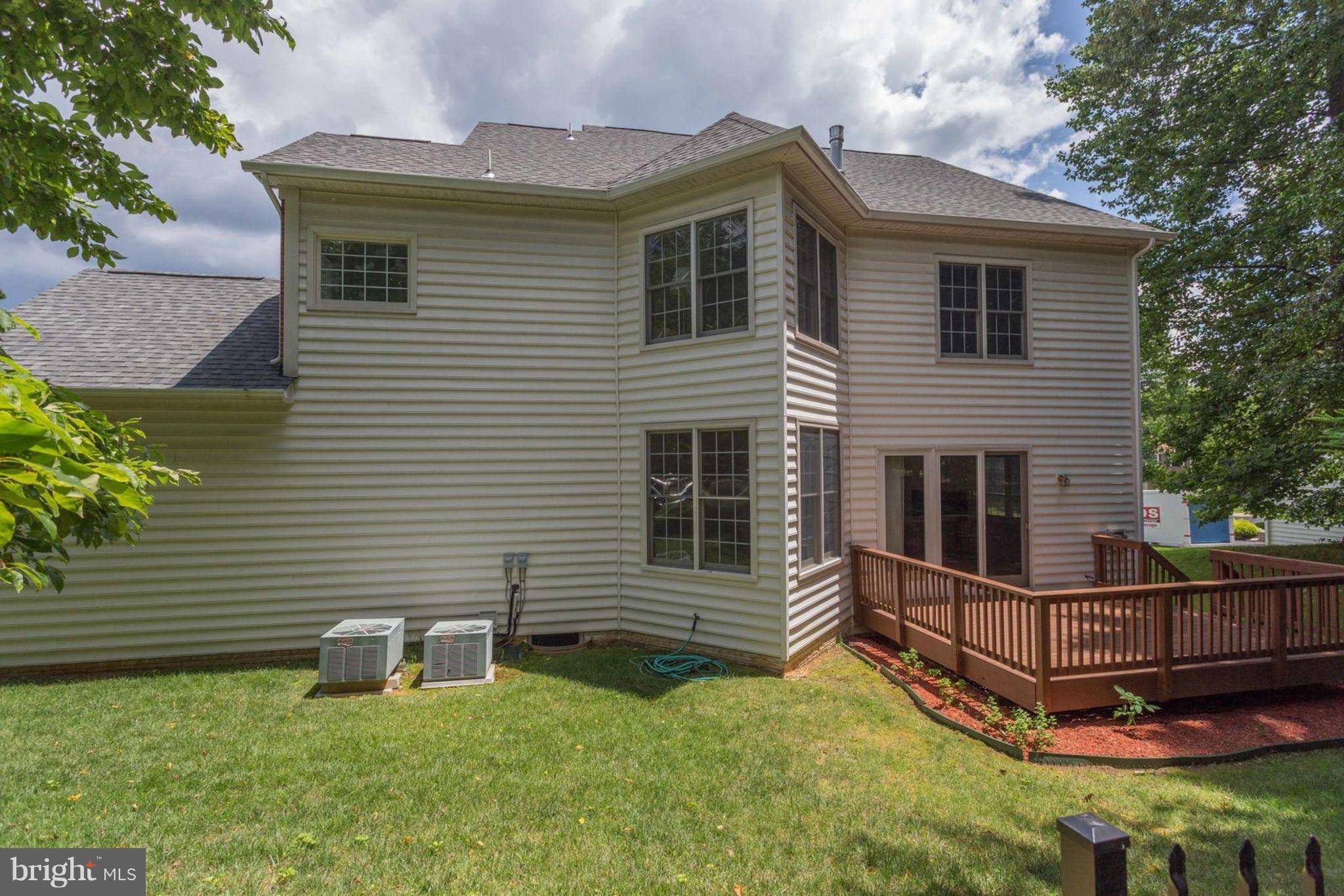 Fairfax, VA 22032,10955 KEYS CT