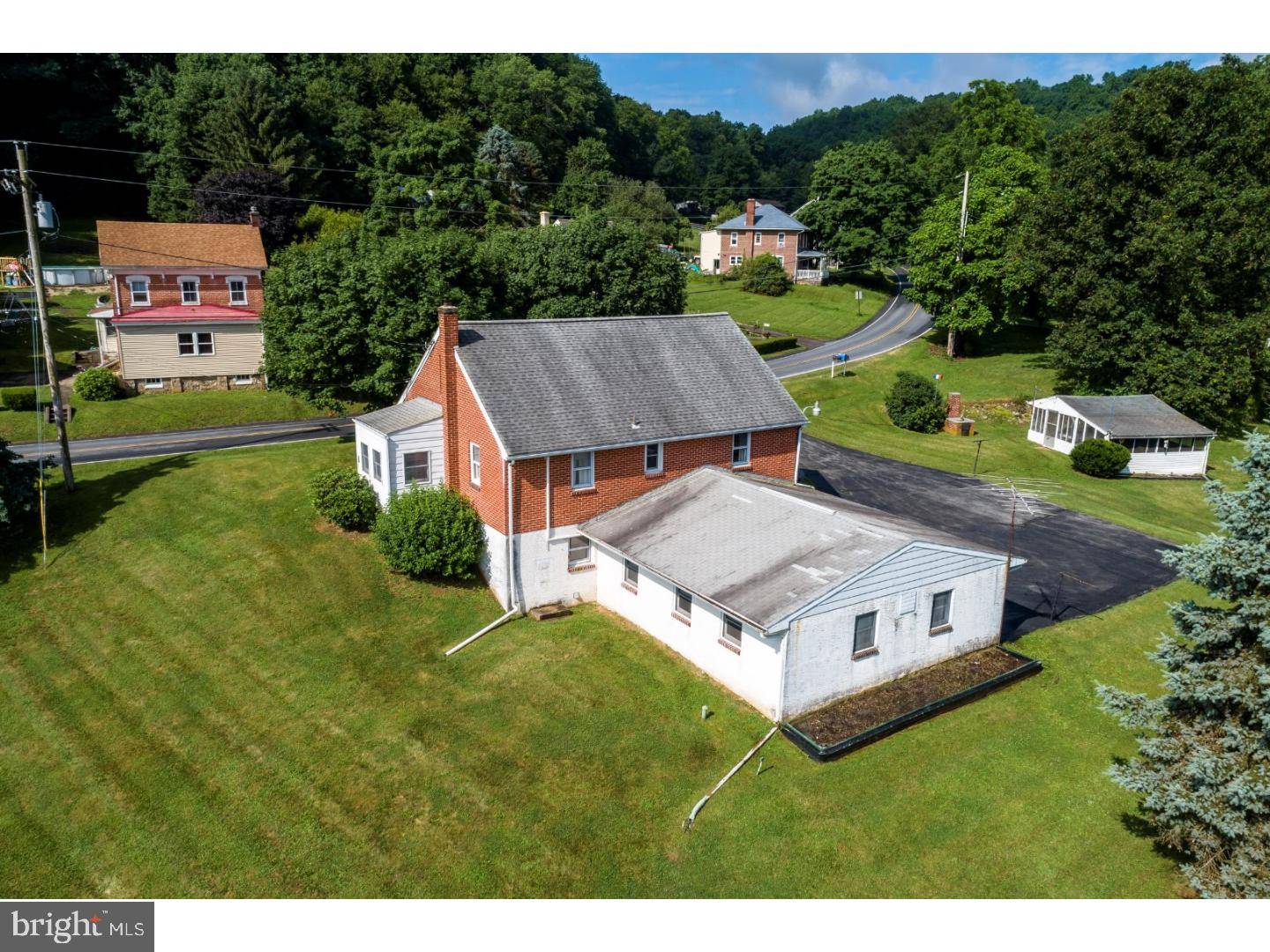 Bechtelsville, PA 19512,2153 WEISSTOWN RD