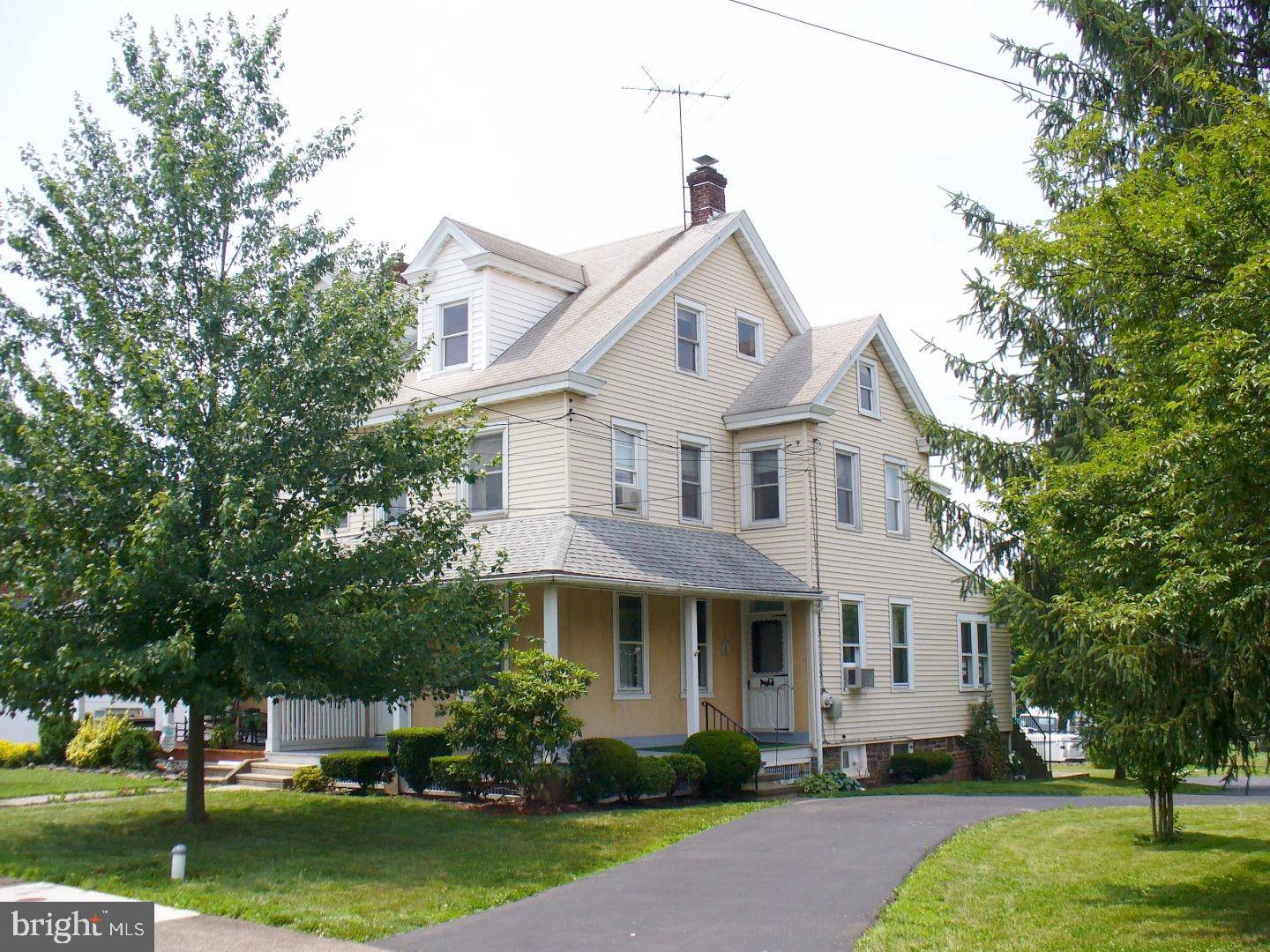 Telford, PA 18969,243 W BROAD ST