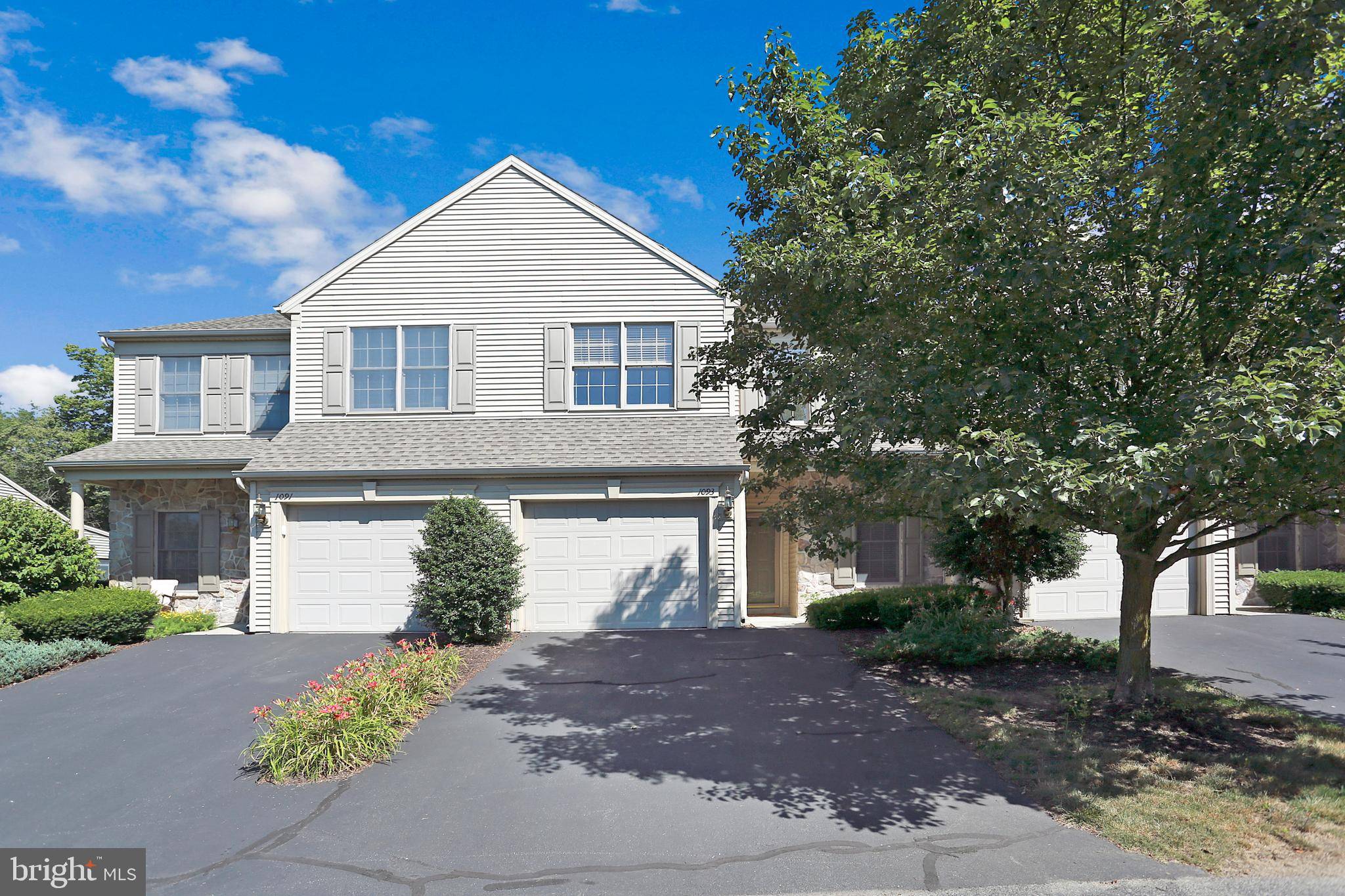 Mechanicsburg, PA 17050,1093 PEBBLE CT