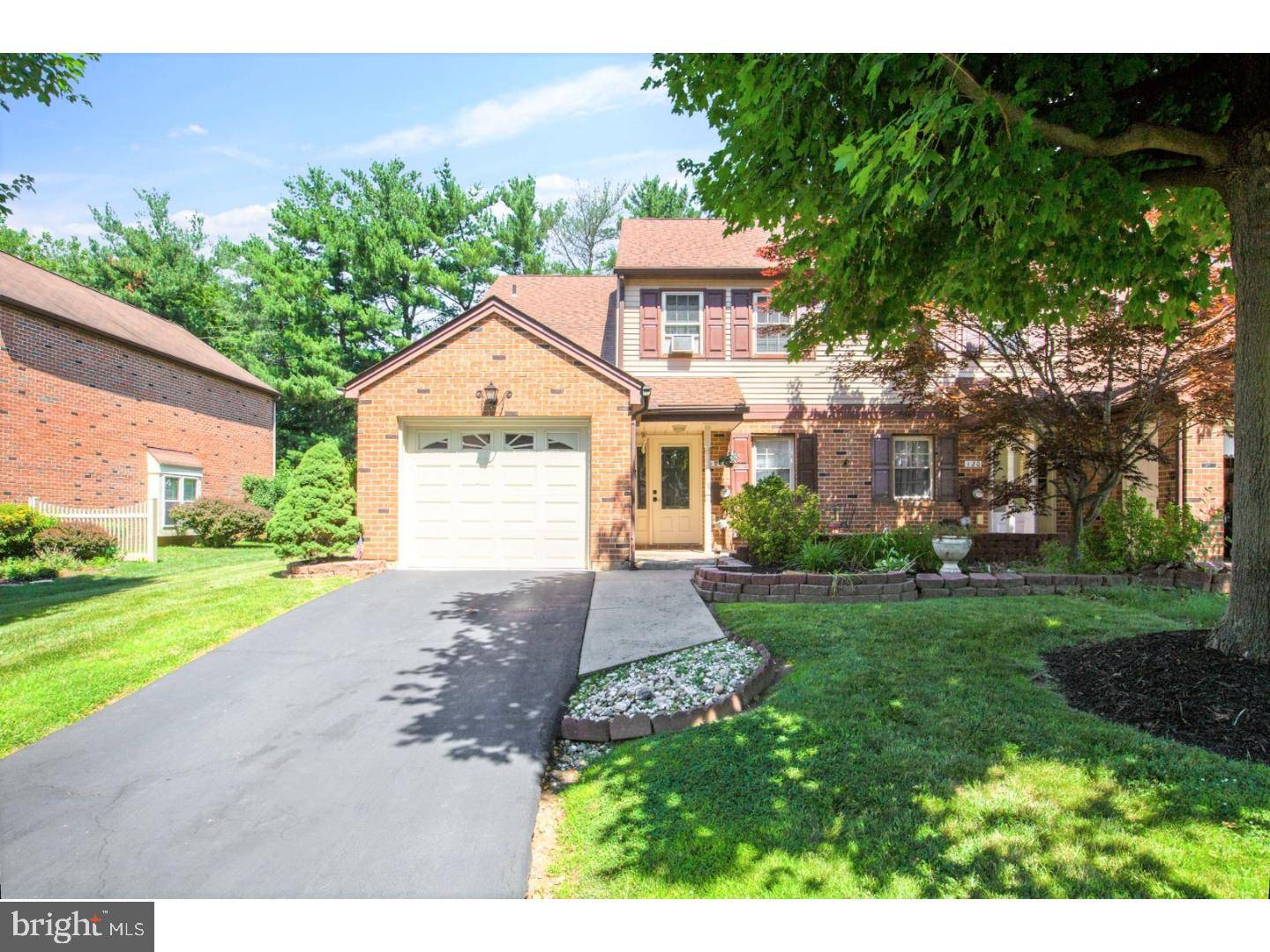 Langhorne, PA 19047,121 GARRISON CT