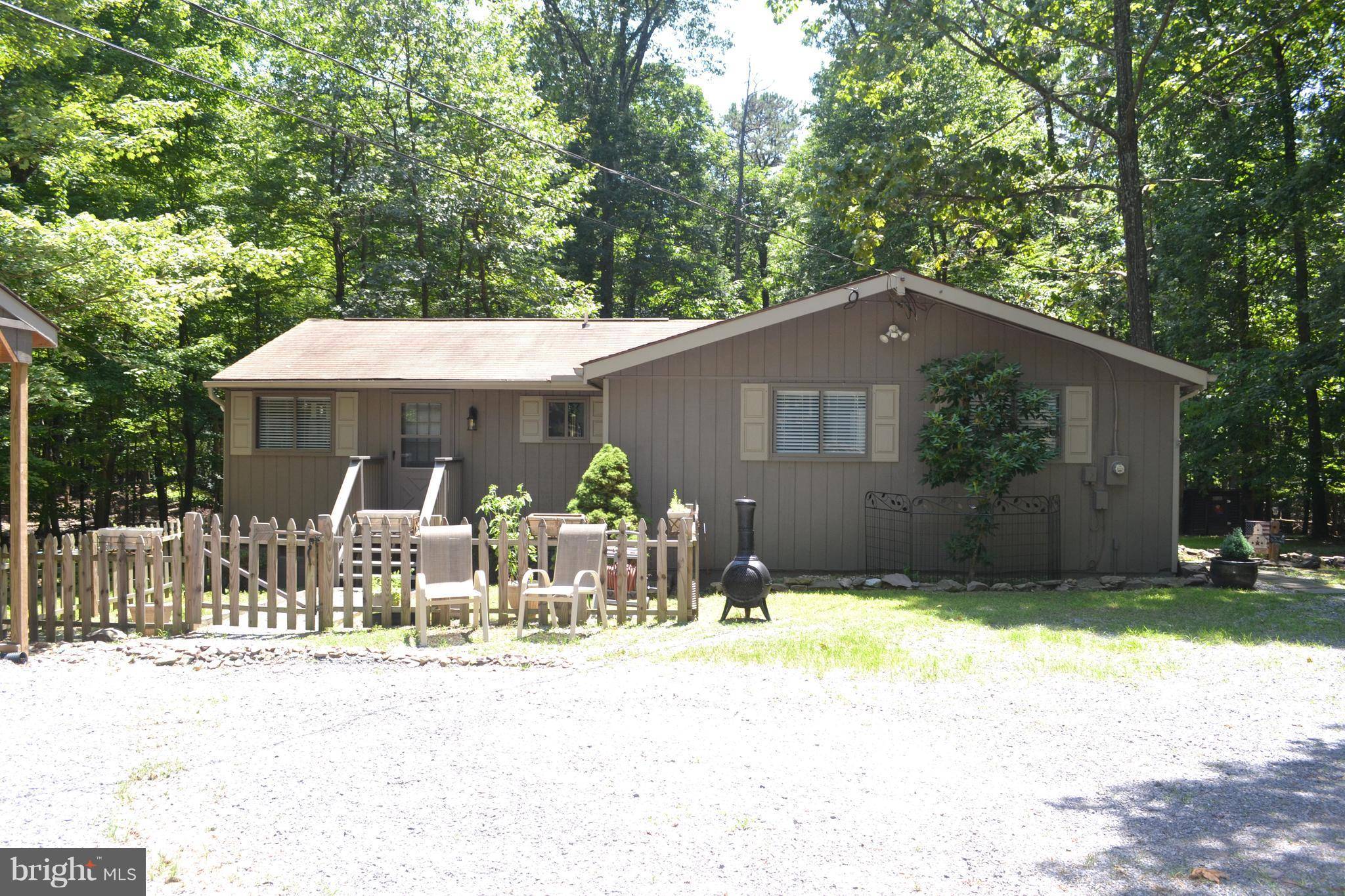 Hedgesville, WV 25427,137 SHAWNEE TRAIL