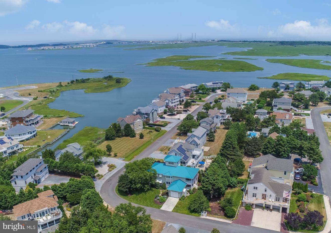 Ocean View, DE 19970,39085 BAYFRONT DR