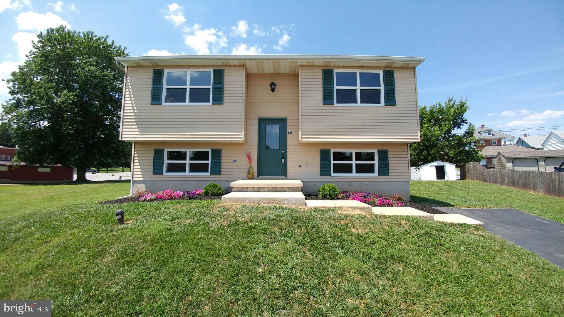 Wrightsville, PA 17368,821 FISHERMANS CIR