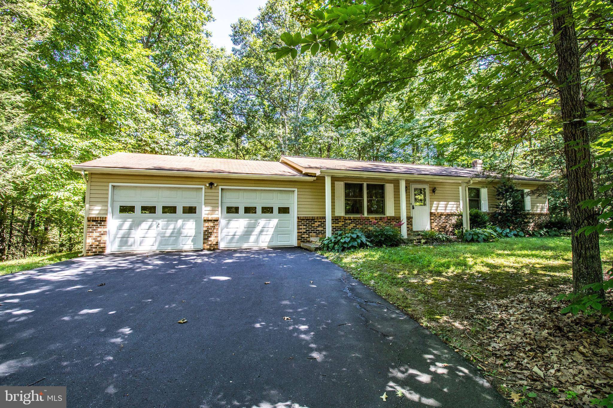 Newport, PA 17074,227 PINE NEEDLE DR