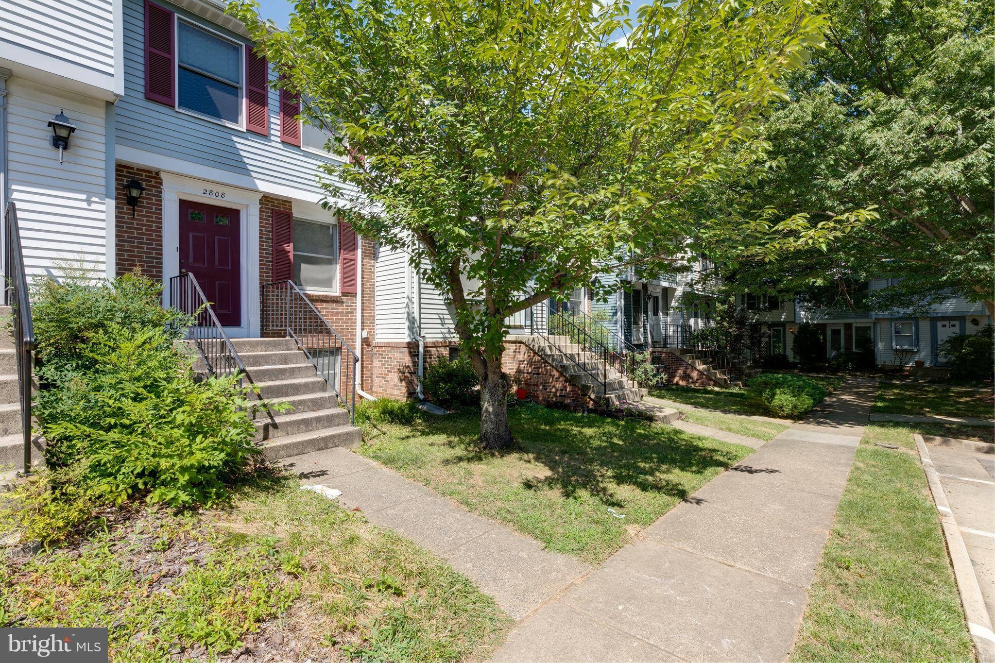 Falls Church, VA 22042,2808 NEW PROVIDENCE CT