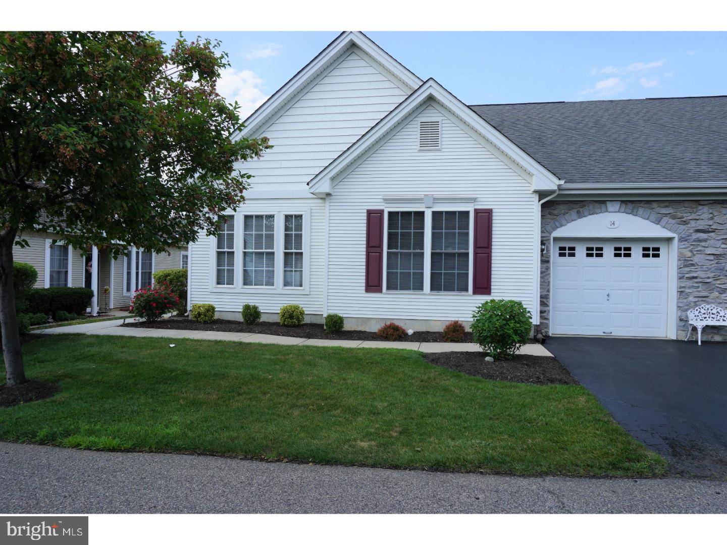 Hamilton, NJ 08690,14 MOCKINGBIRD DR