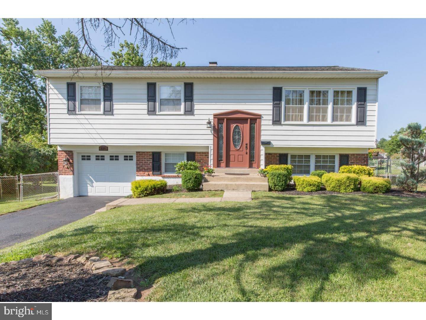 Warminster, PA 18974,428 PATTON DR