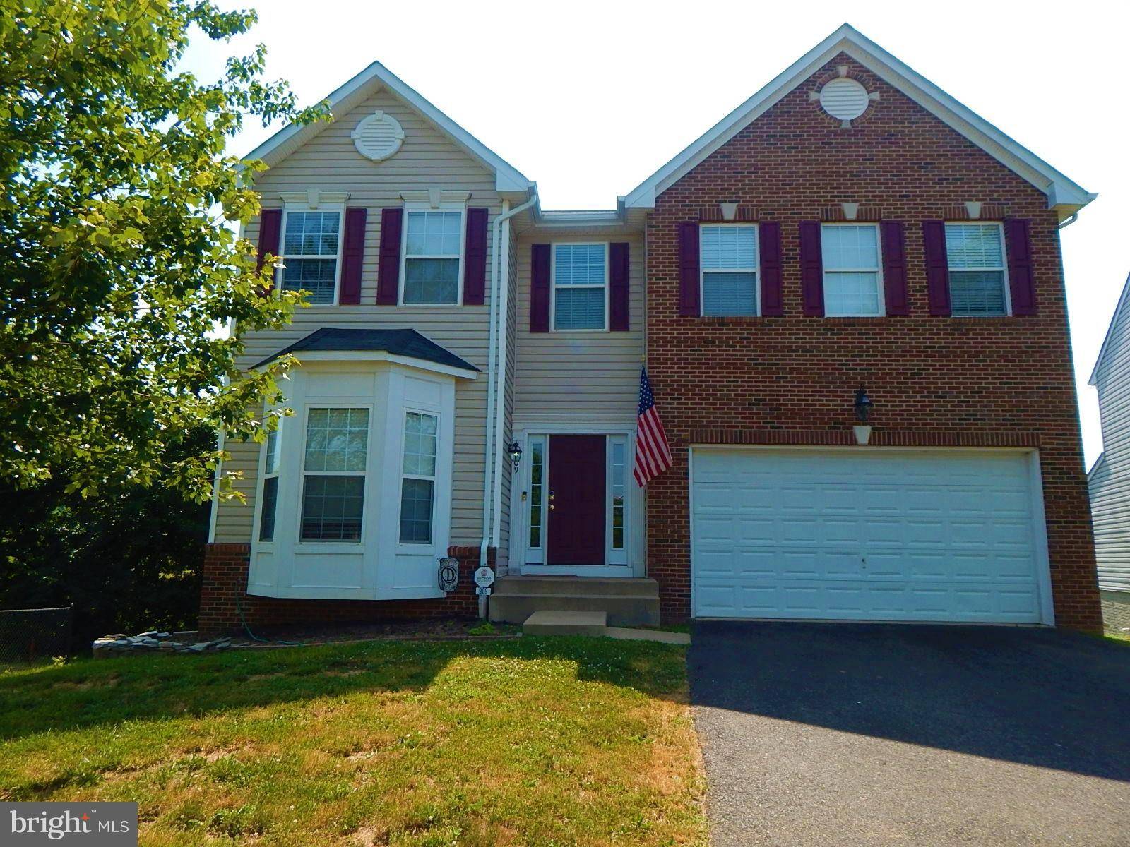 Culpeper, VA 22701,909 LAKEWOOD CIR