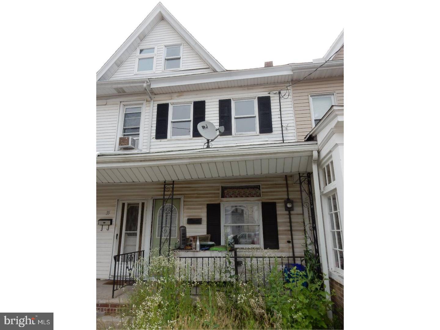 Tamaqua, PA 18252,33 SWATARA ST