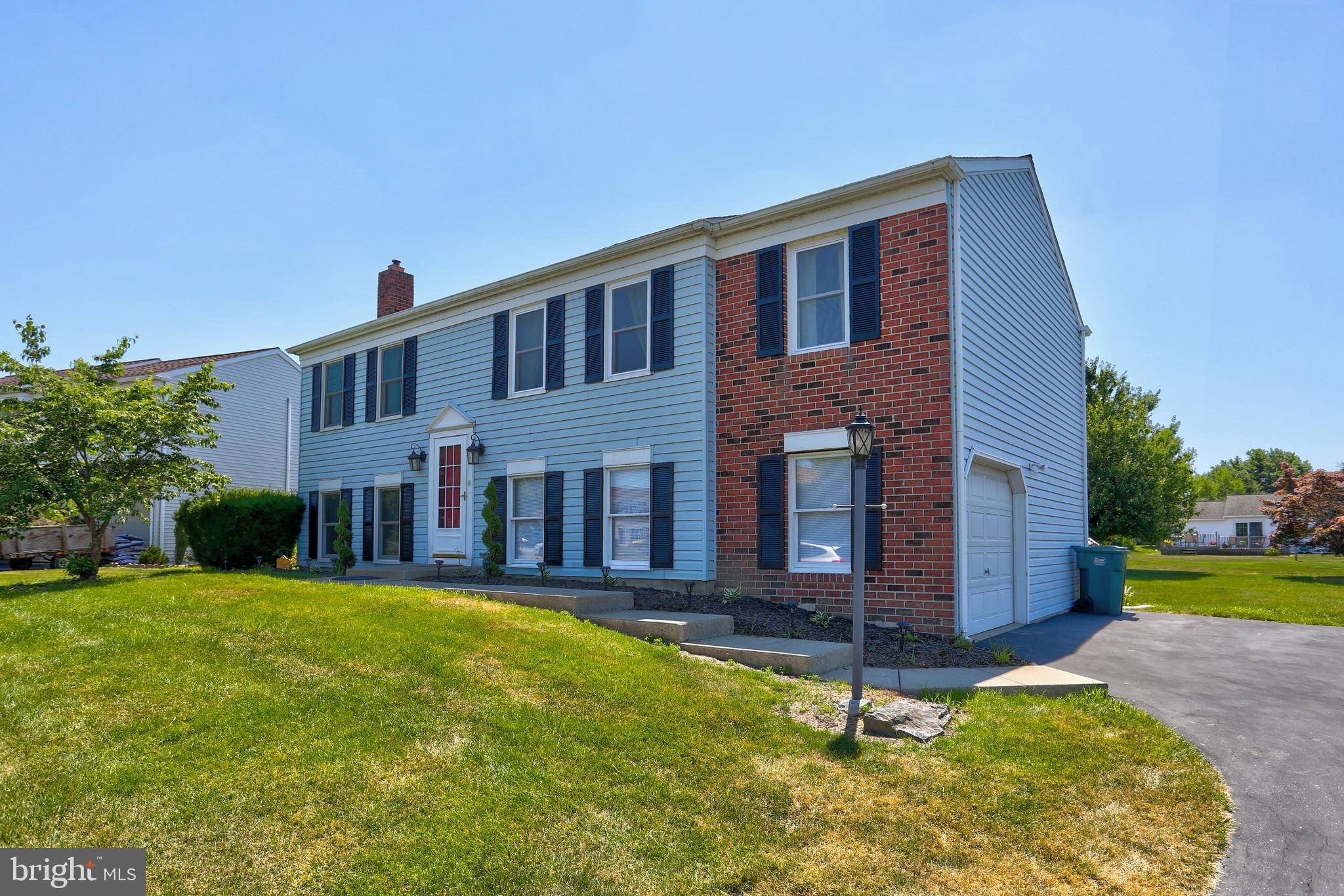 Willow Street, PA 17584,5 WESTBRIDGE CT