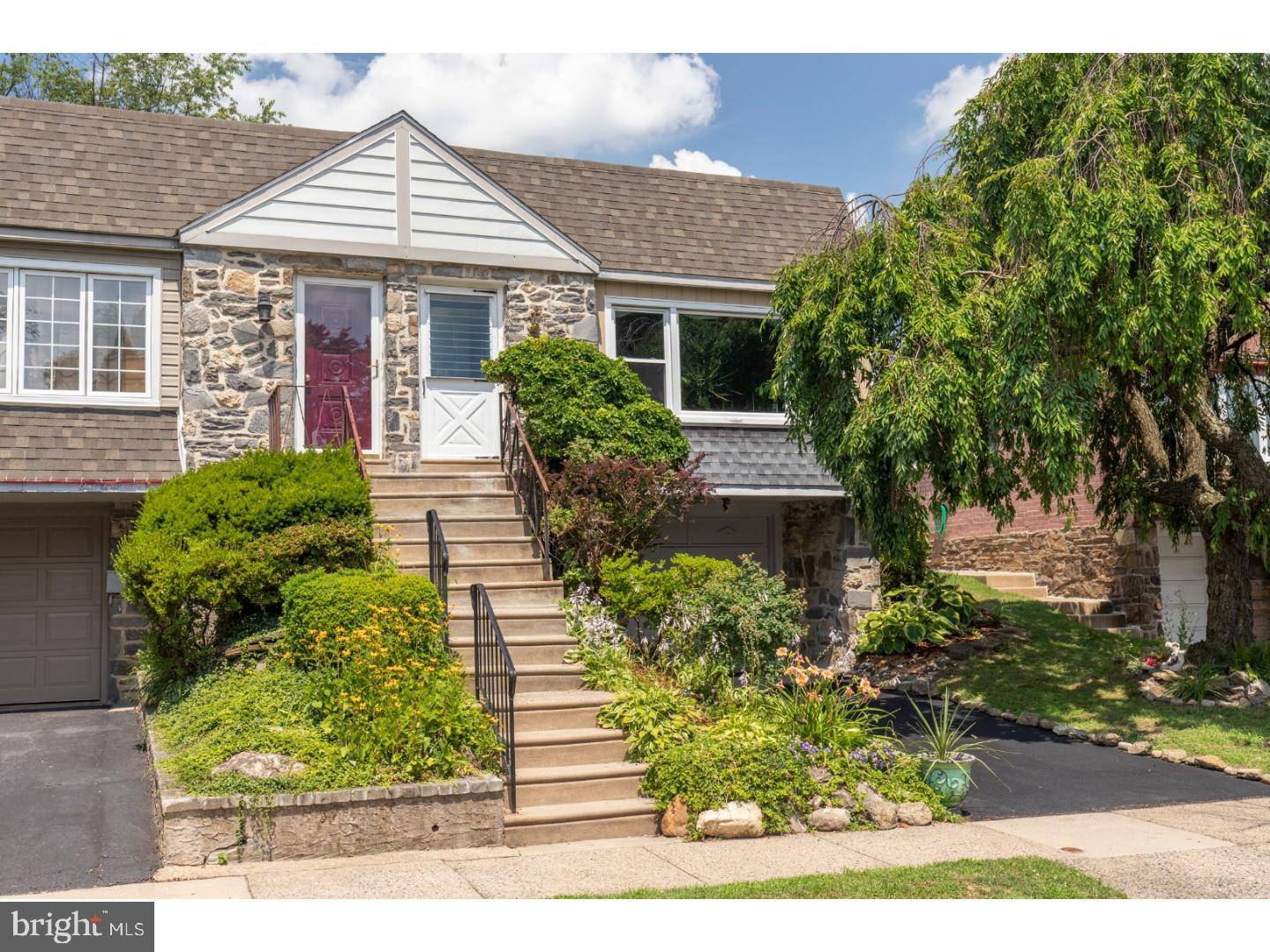 Havertown, PA 19083,153 JUNIPER RD