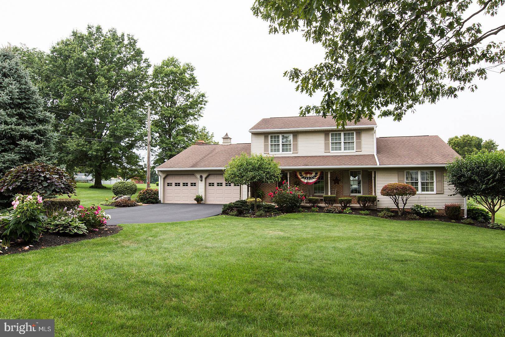 Willow Street, PA 17584,351 FLINTLOCK DR