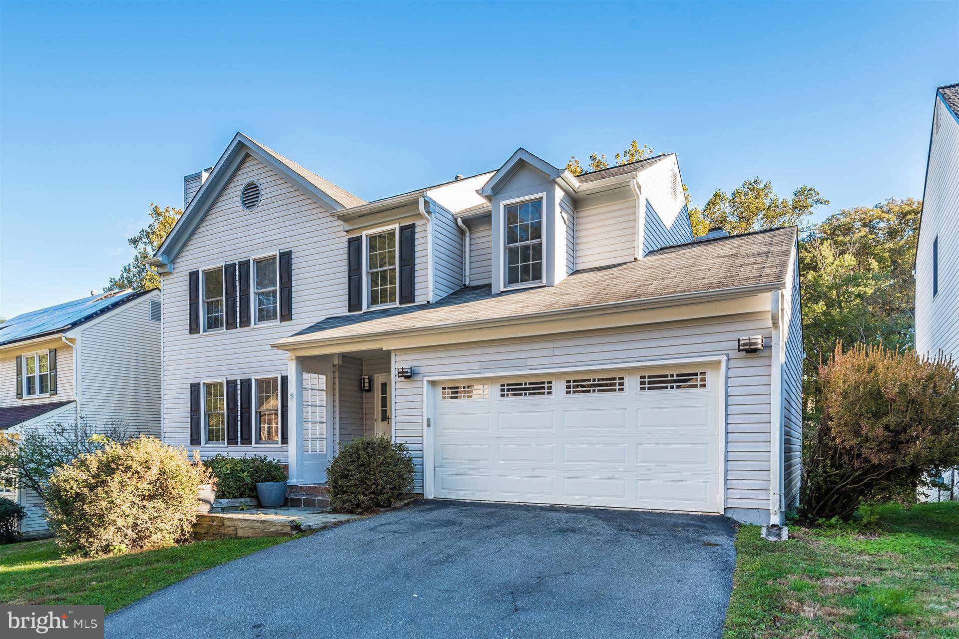 Gaithersburg, MD 20878,25 SOLITAIRE CT