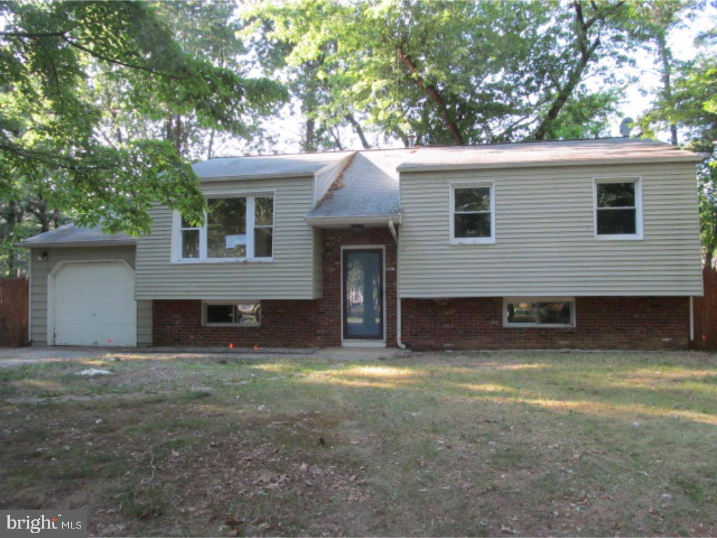 Williamstown, NJ 08094,208 DELWYN LN