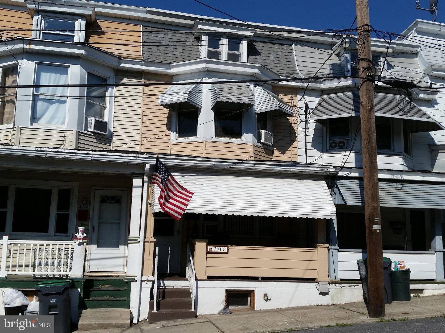 Tamaqua, PA 18252,308 N ELIZABETH ST