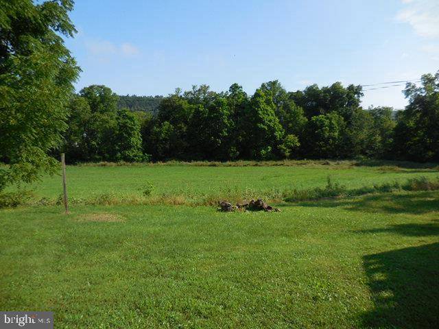 Beaver Springs, PA 17812,954 THREE RIVERS RD