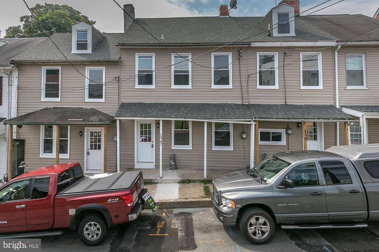 Wrightsville, PA 17368,127 CHESTNUT ST