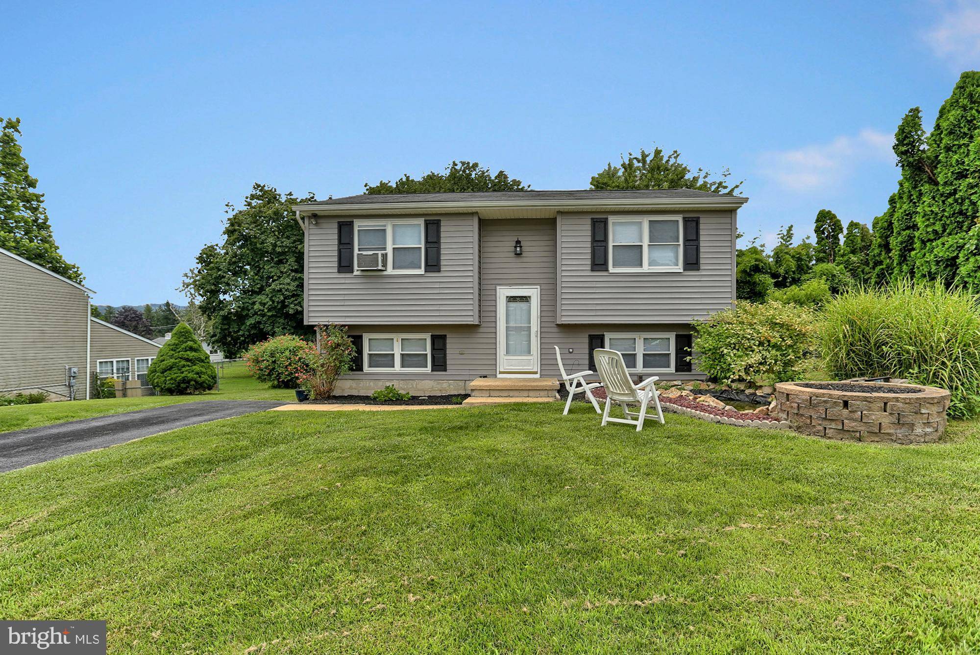 Wrightsville, PA 17368,825 FISHERMANS CIR