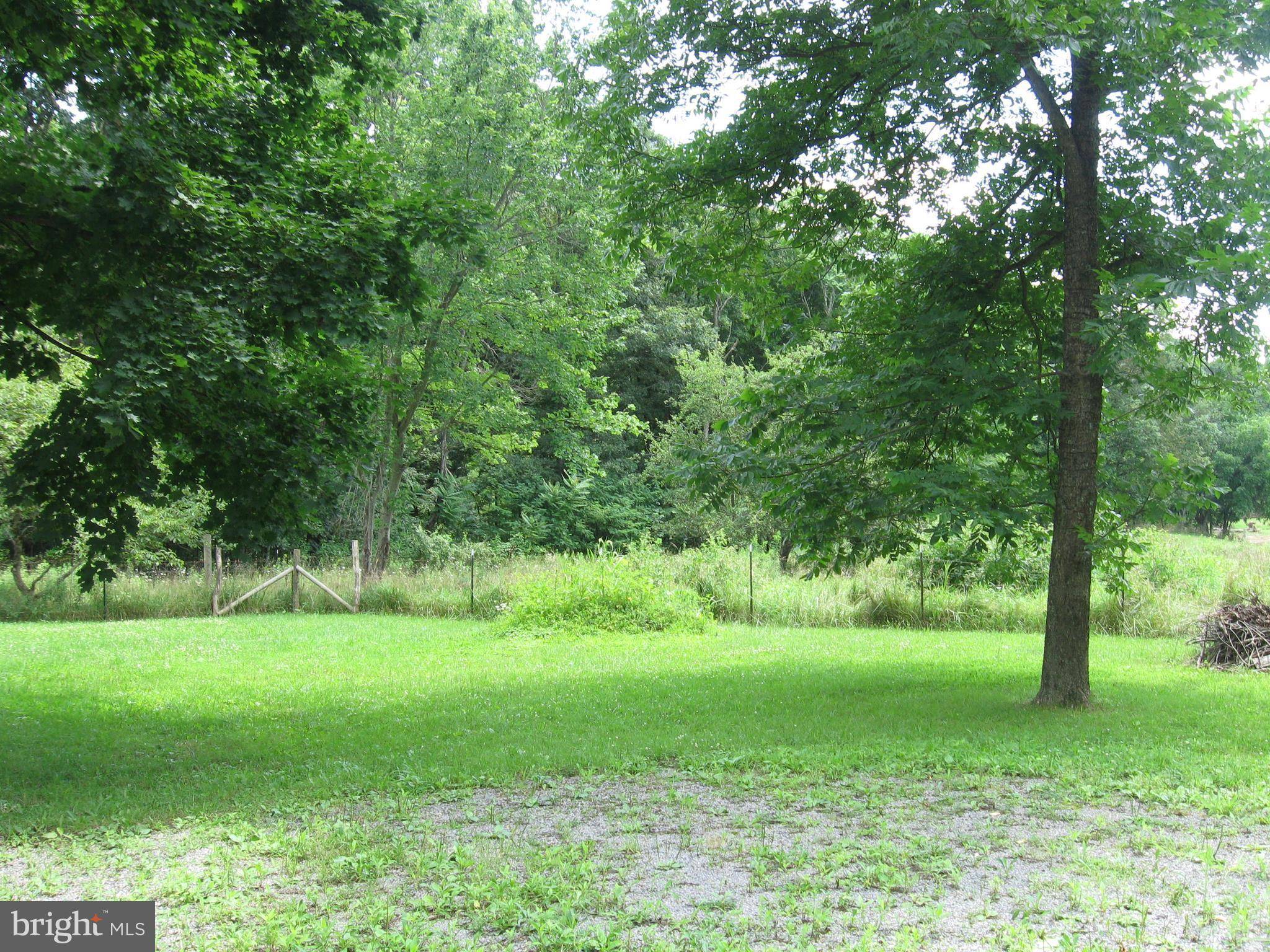 Berkeley Springs, WV 25411,885 QUAINT ACRES LANE