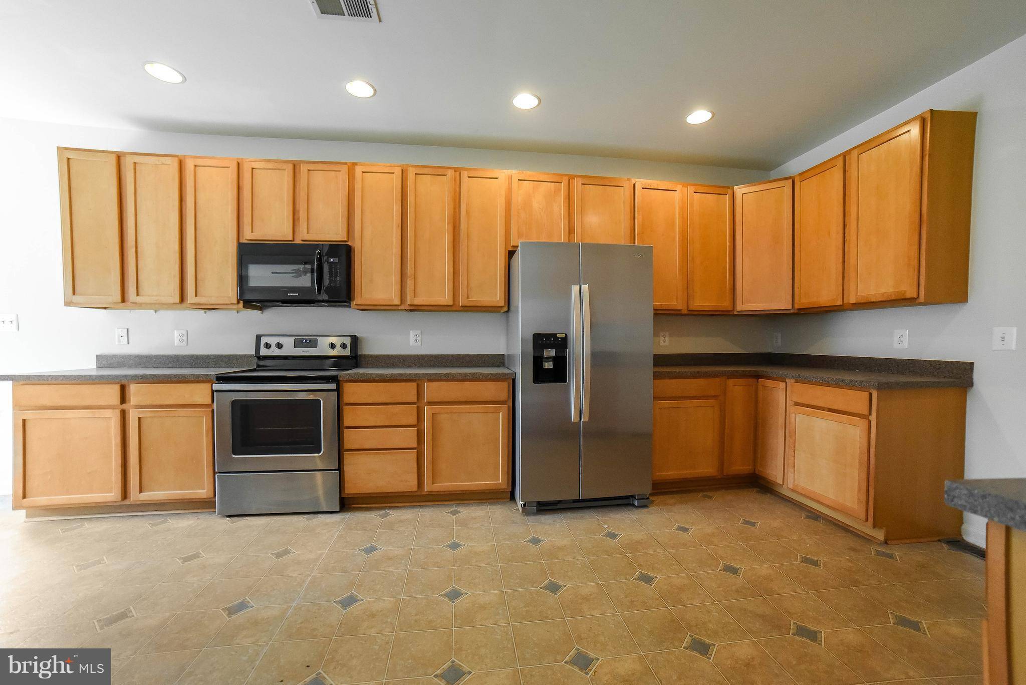 Lexington Park, MD 20653,21467 COMPASS CT