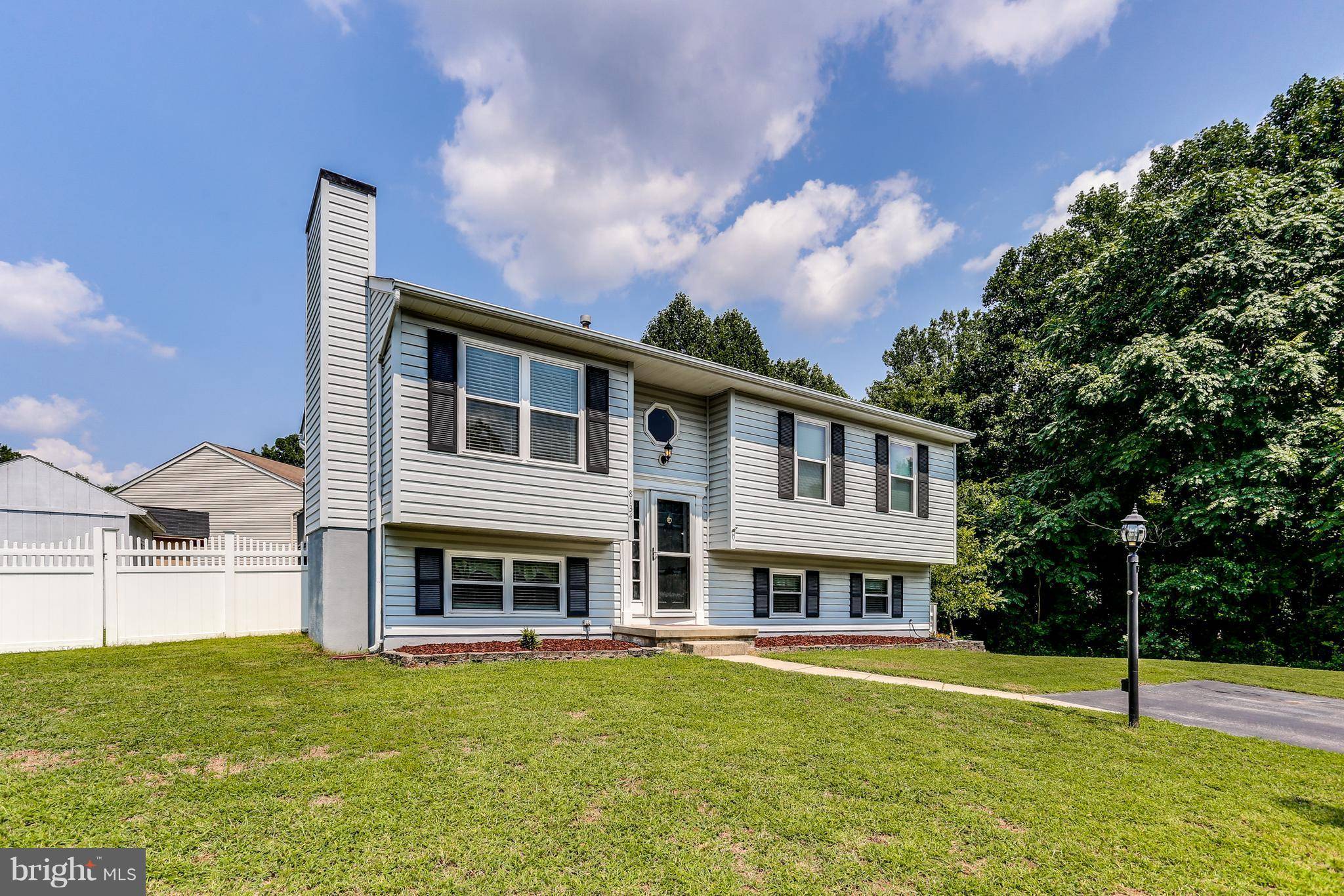 Pasadena, MD 21122,8134 MOUNTAIN VIEW CIR