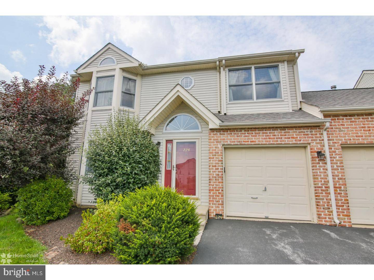 Macungie, PA 18062,224 RIDINGS CIR