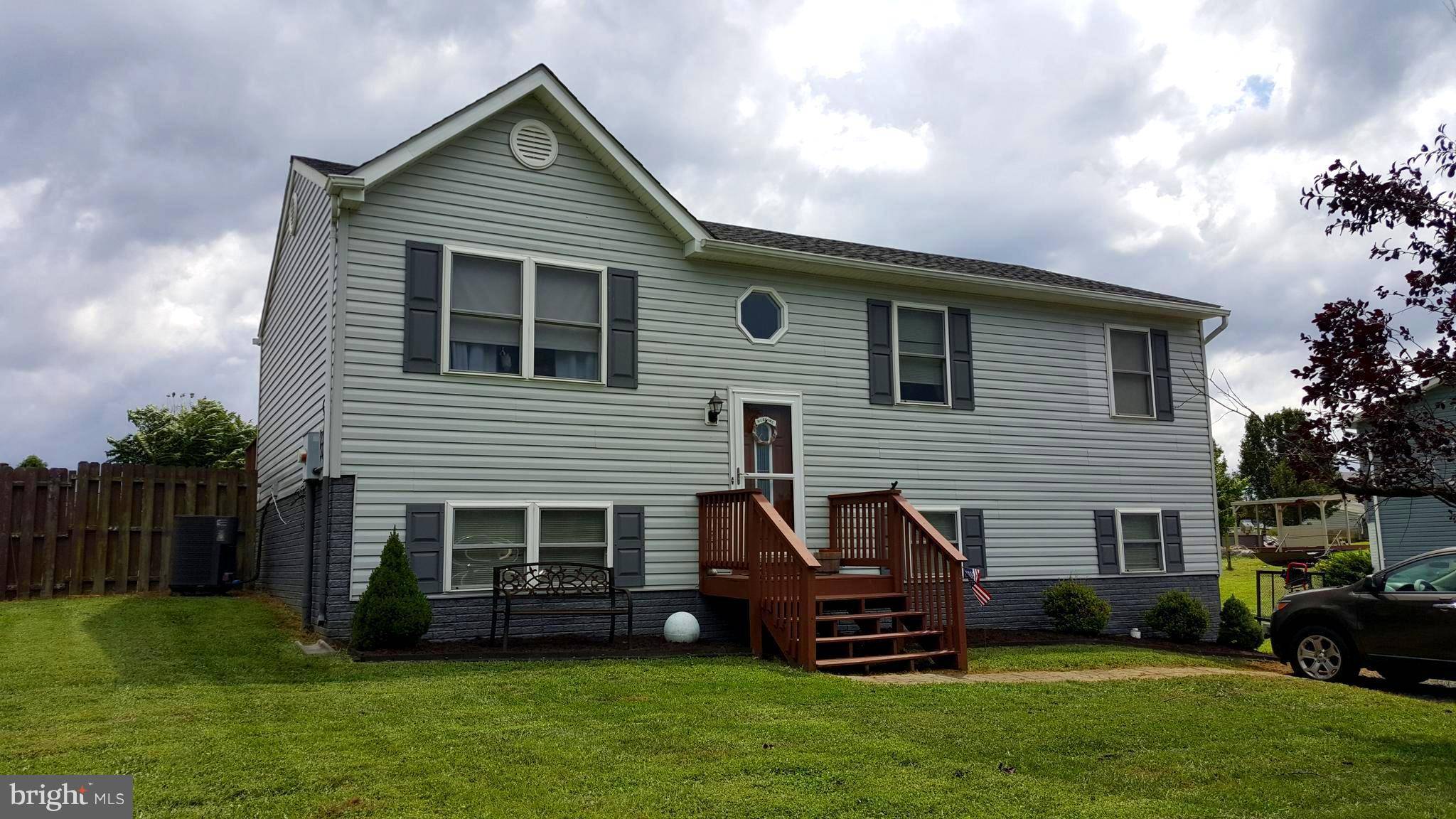 Strasburg, VA 22657,113 GREENLEAF RD