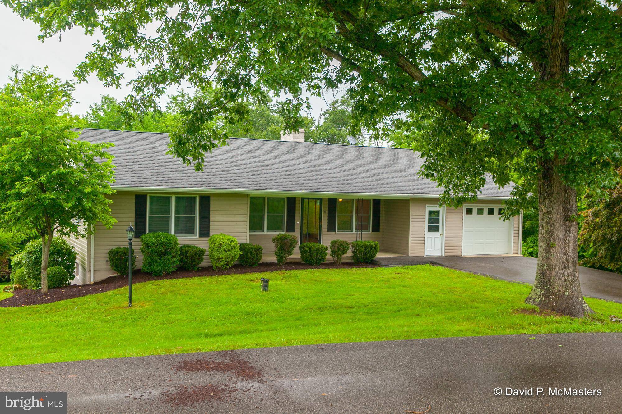 Berkeley Springs, WV 25411,65 SONGBIRD LN