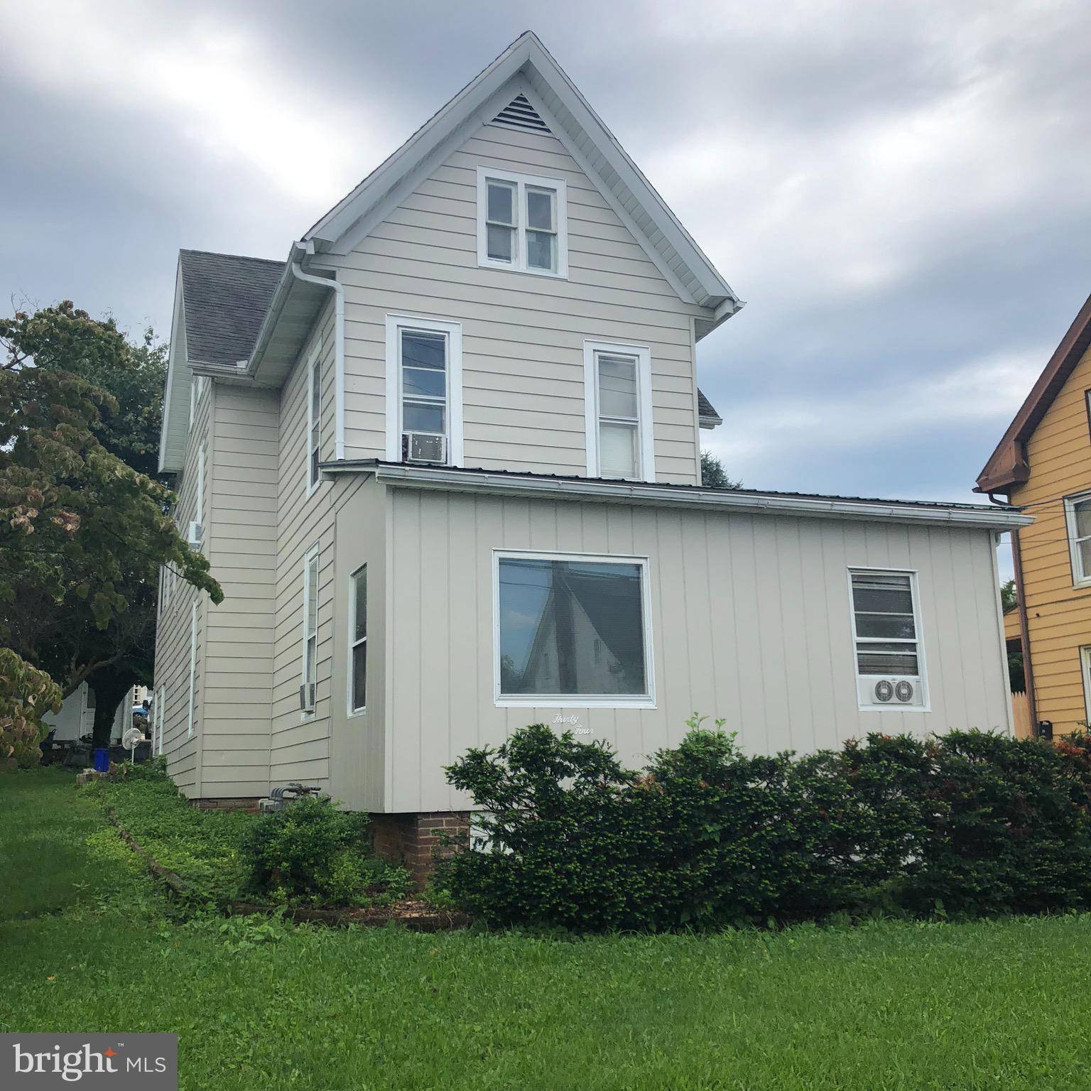 Dallastown, PA 17313,34 W MAPLE ST