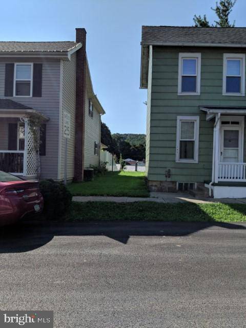 New Bloomfield, PA 17068,143 W MCCLURE ST