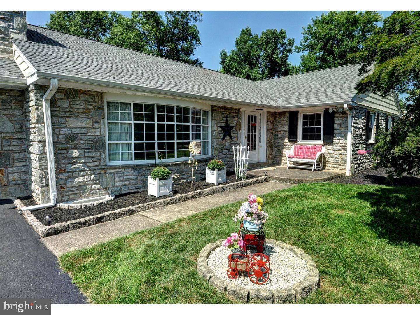 Harleysville, PA 19438,323 RUTH RD